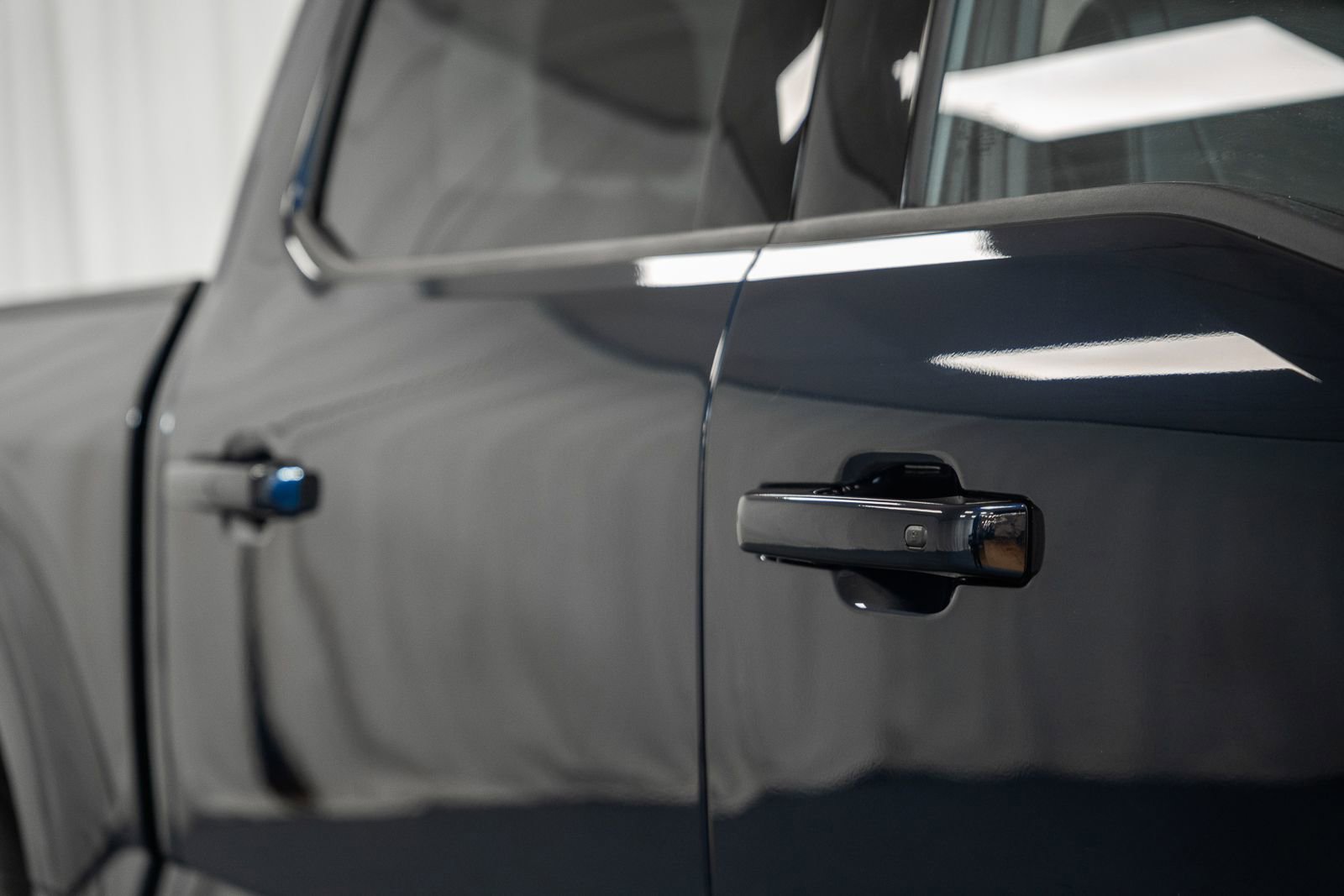 Used 2024 Ford F150 Lariat w/ Equipment Group 502A High image 15