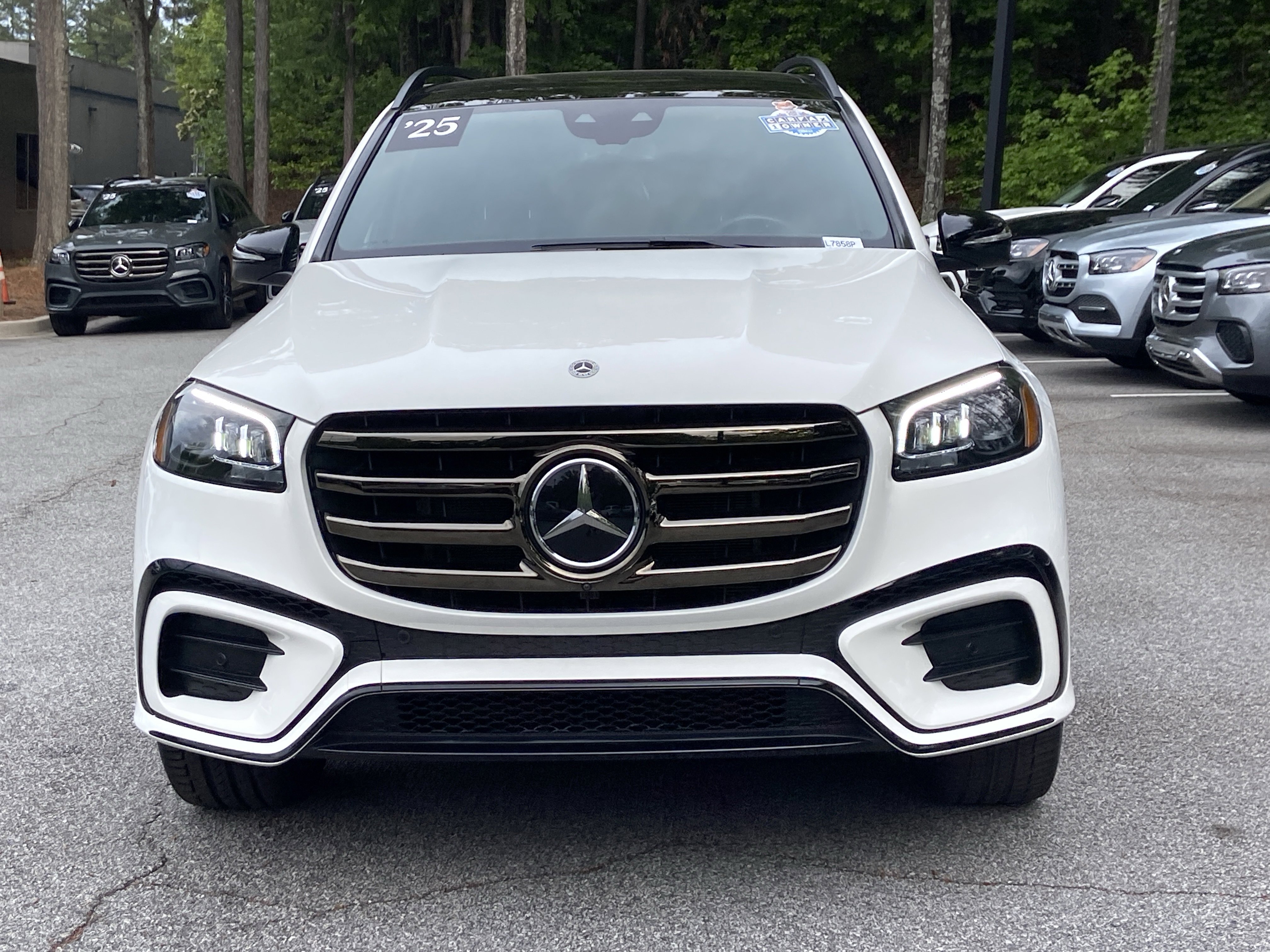 Certified 2025 Mercedes-Benz GLS 580 4MATIC image 3