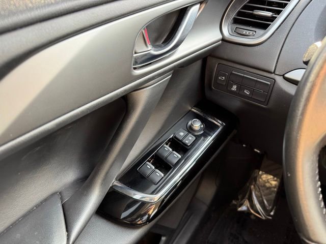 Certified 2023 MAZDA CX-9 Touring Plus AWD/4WD image 33