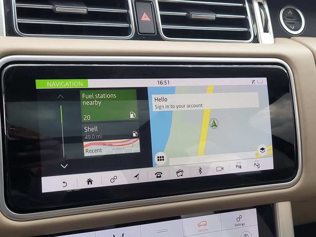 Used 2020 Land Rover Range Rover HSE AWD/4WD image 21