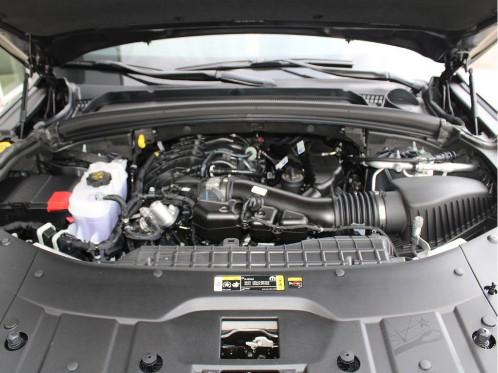 New 2025 Jeep Grand Cherokee Limited w/ Luxury Tech Group II image 34