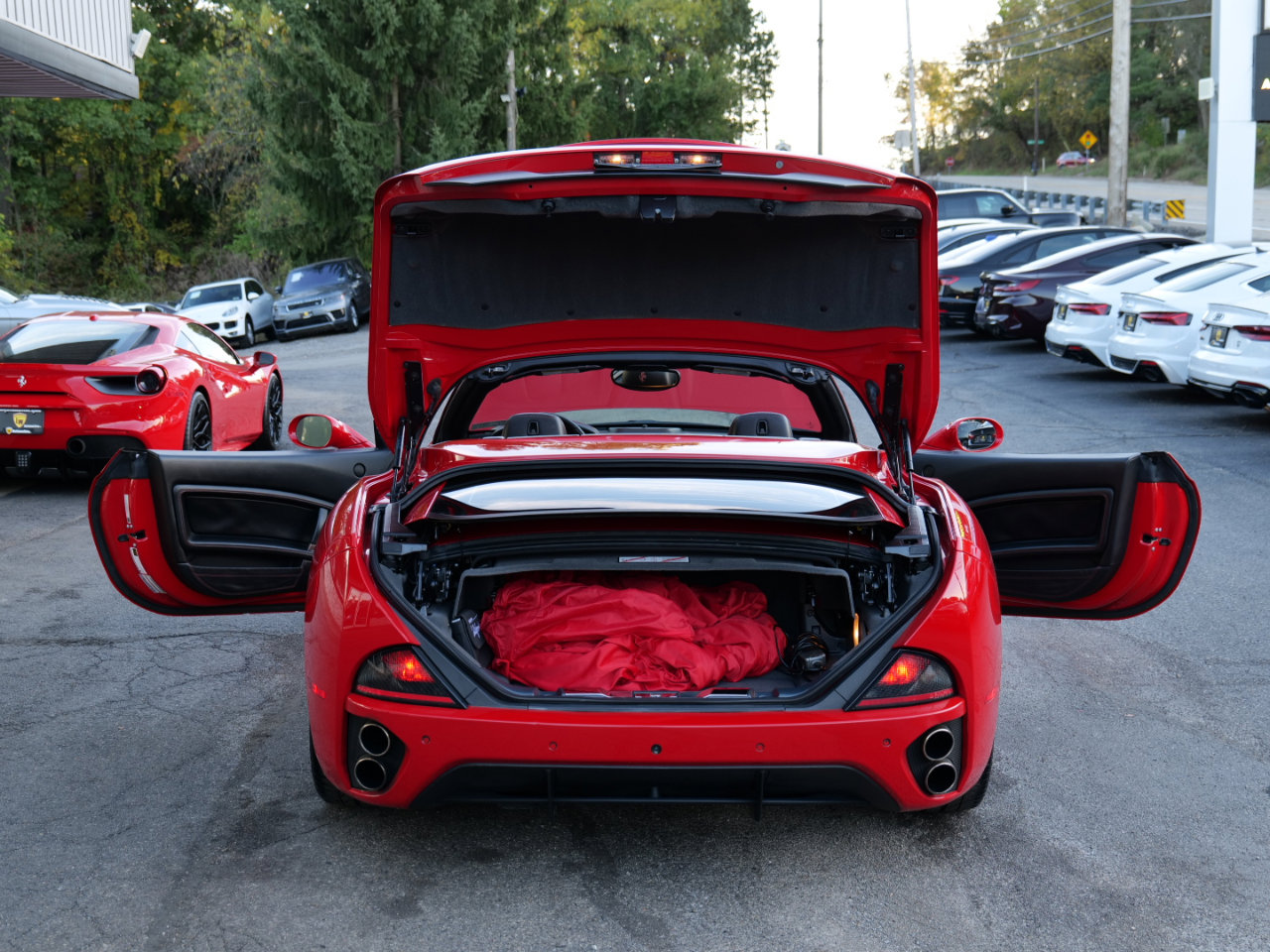 Used 2014 Ferrari California image 56