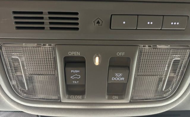 Used 2020 Honda CR-V EX-L image 29