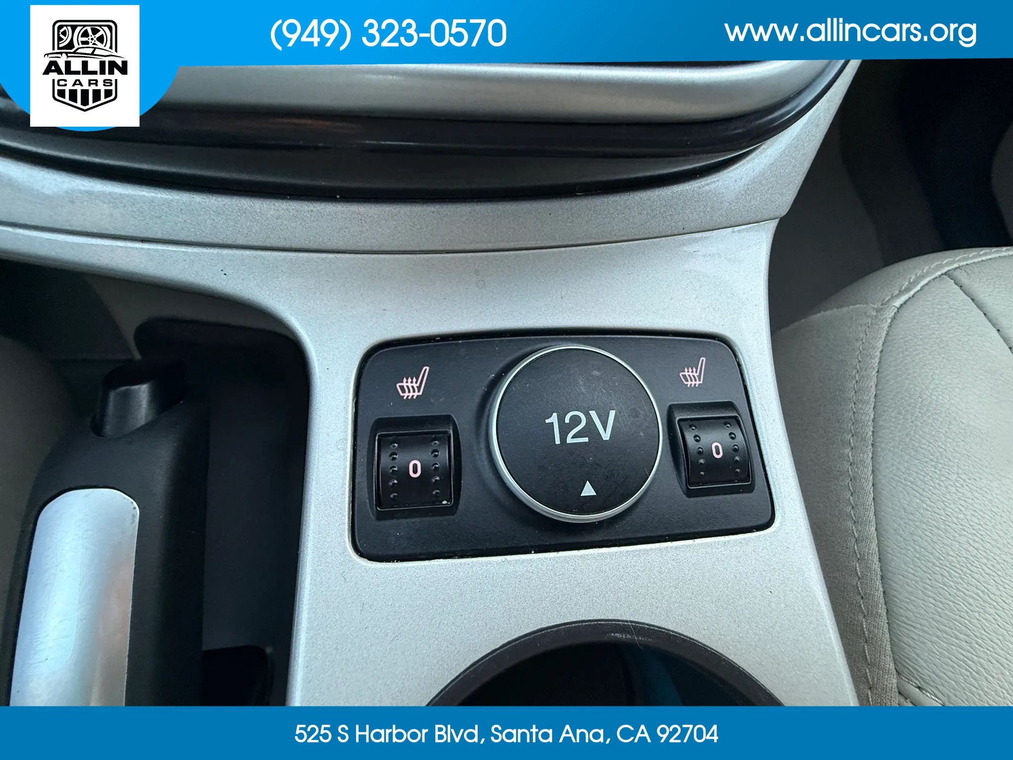 Used 2016 Ford C-MAX Energi SEL w/ Equipment Group 302A FWD image 13