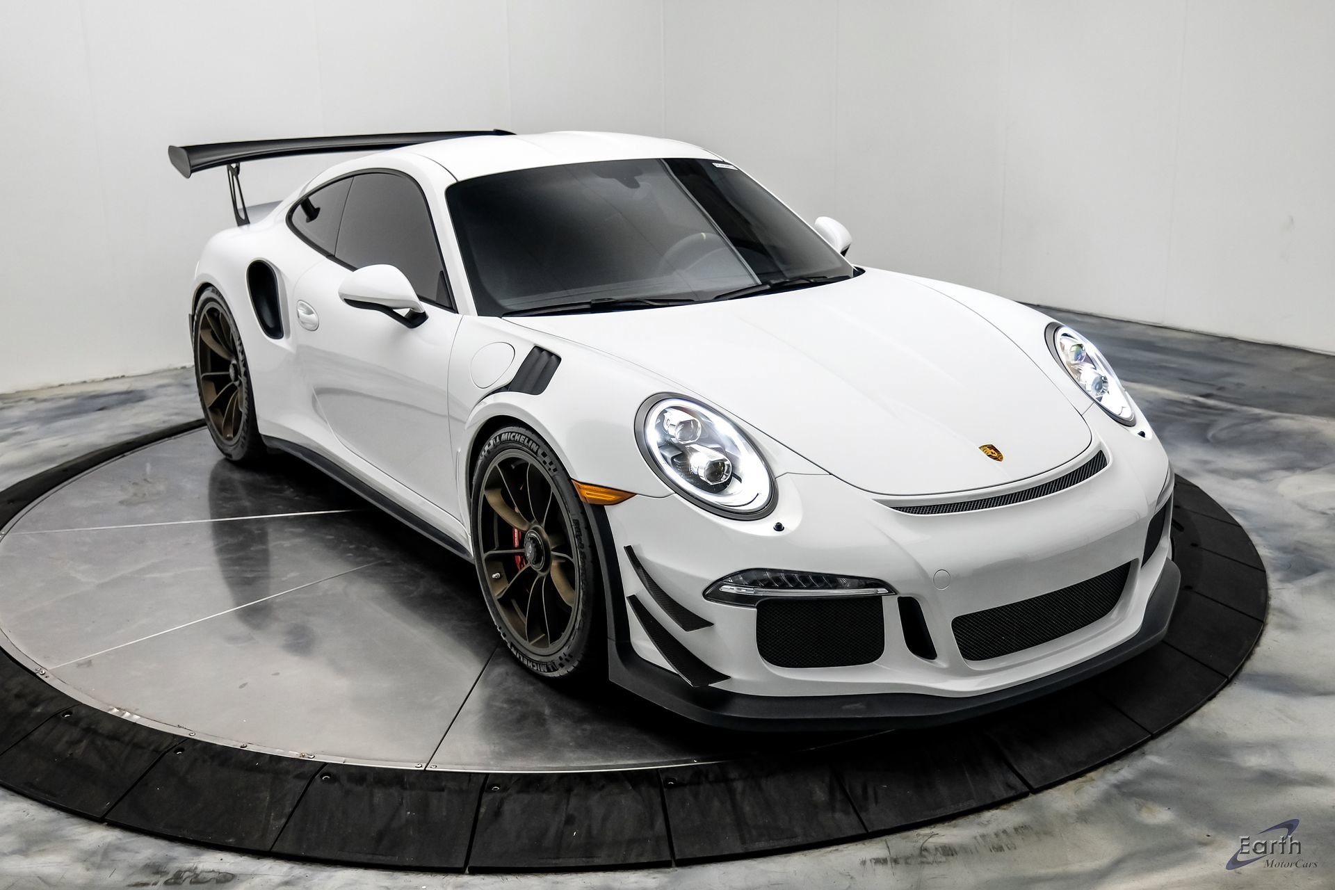 Used 2016 Porsche 911 GT3 RS image 33