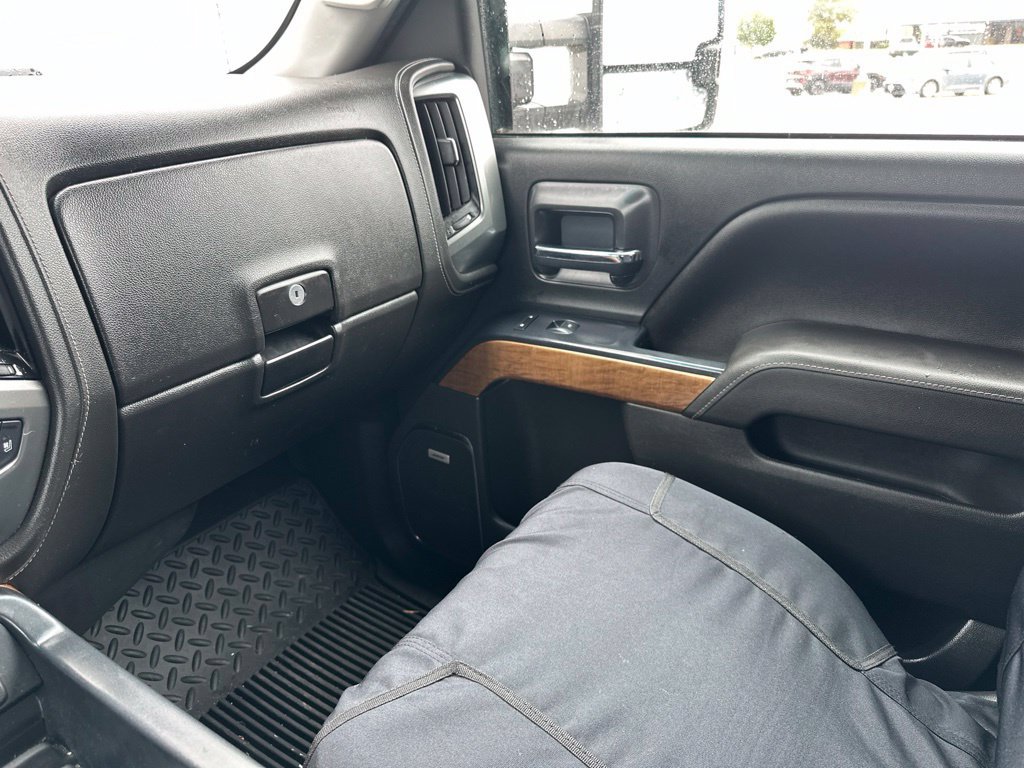 Used 2017 Chevrolet Silverado 1500 LTZ w/ LTZ Plus Package AWD/4WD image 50