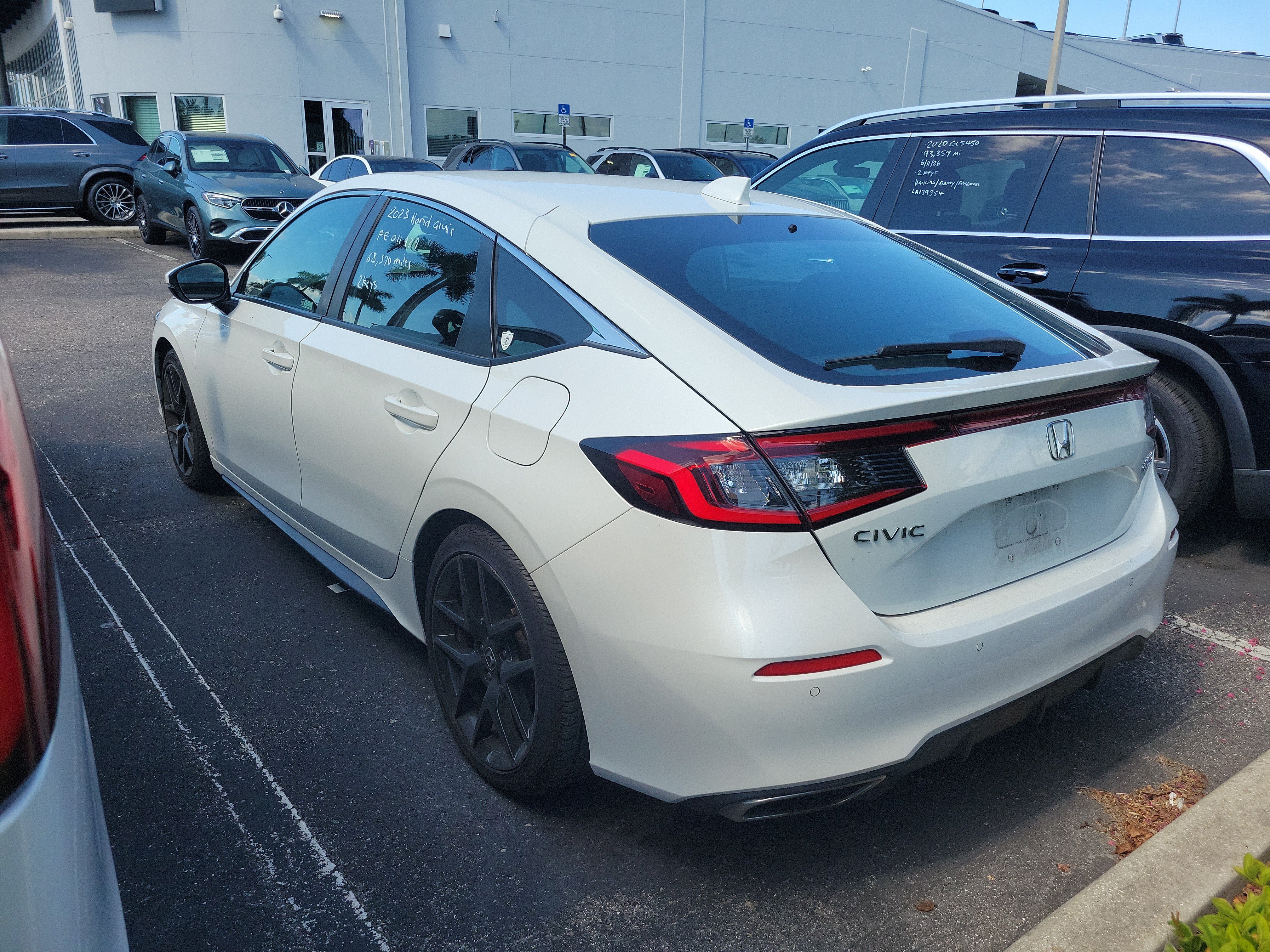 Used 2023 Honda Civic Sport Touring image 4
