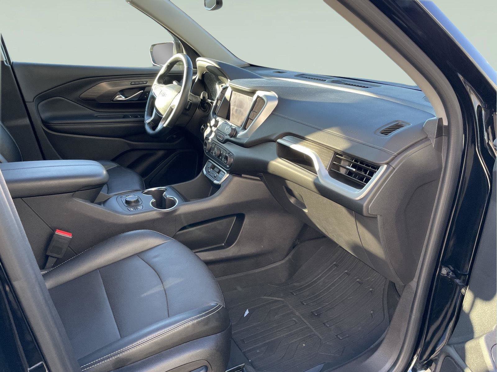 Used 2024 GMC Terrain SLT w/ Elevation Edition AWD/4WD image 24