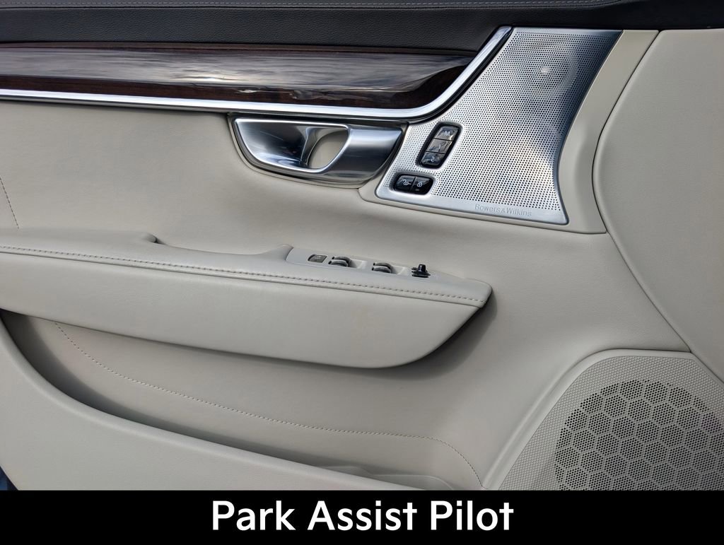 Used 2019 Volvo V90 T6 Inscription w/ Advanced Package image 10
