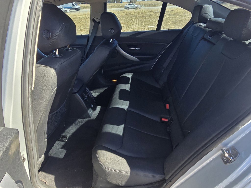 Used 2015 BMW 335i xDrive Sedan image 13