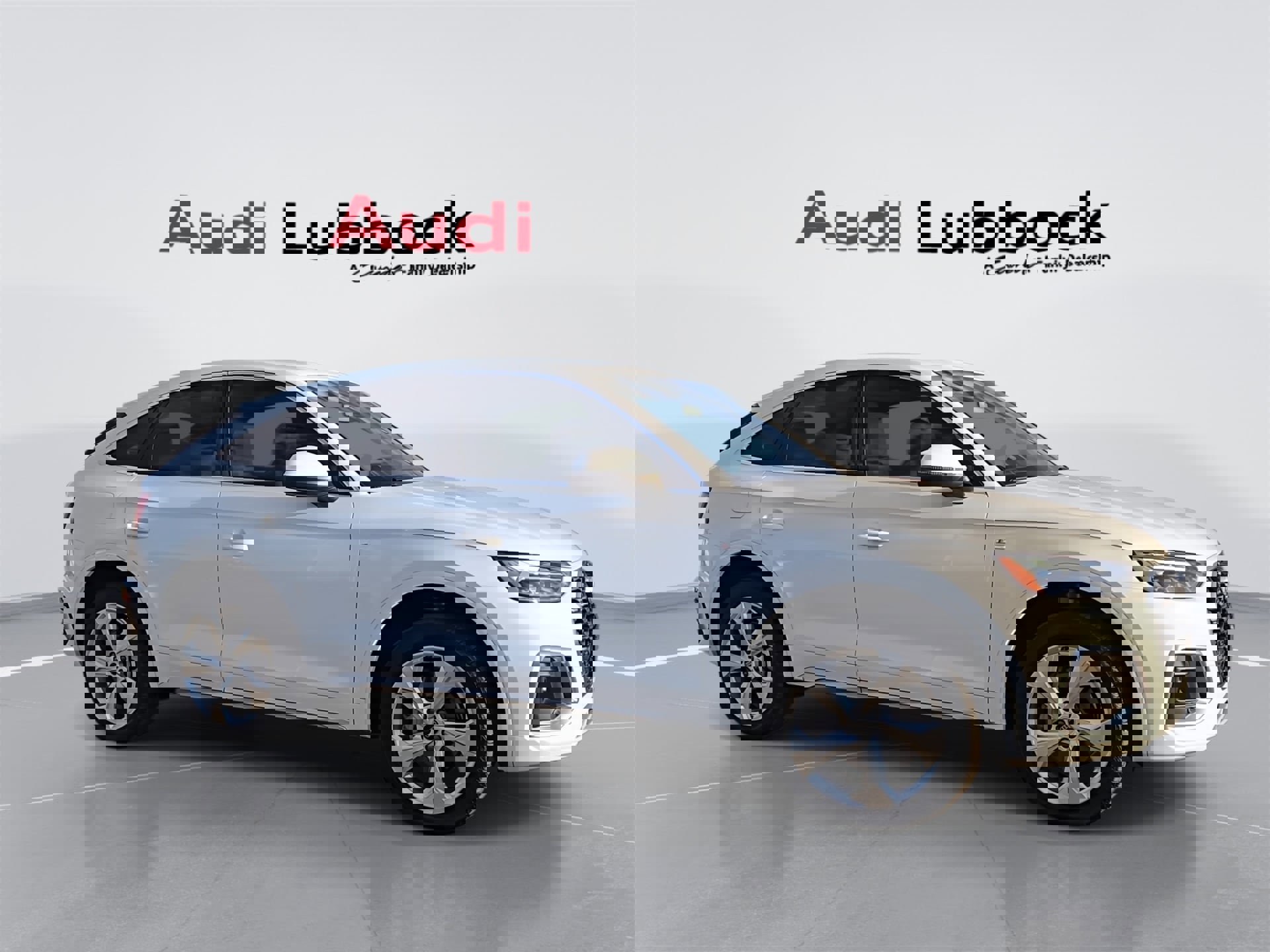 Certified 2024 Audi Q5 2.0T Premium Plus image 9