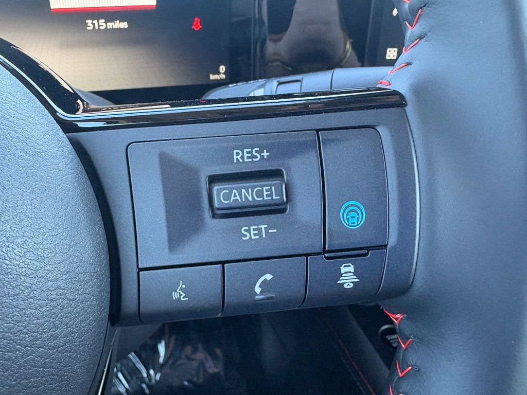 New 2026 Nissan Kicks SR w/ Cold Weather Package AWD/4WD image 20
