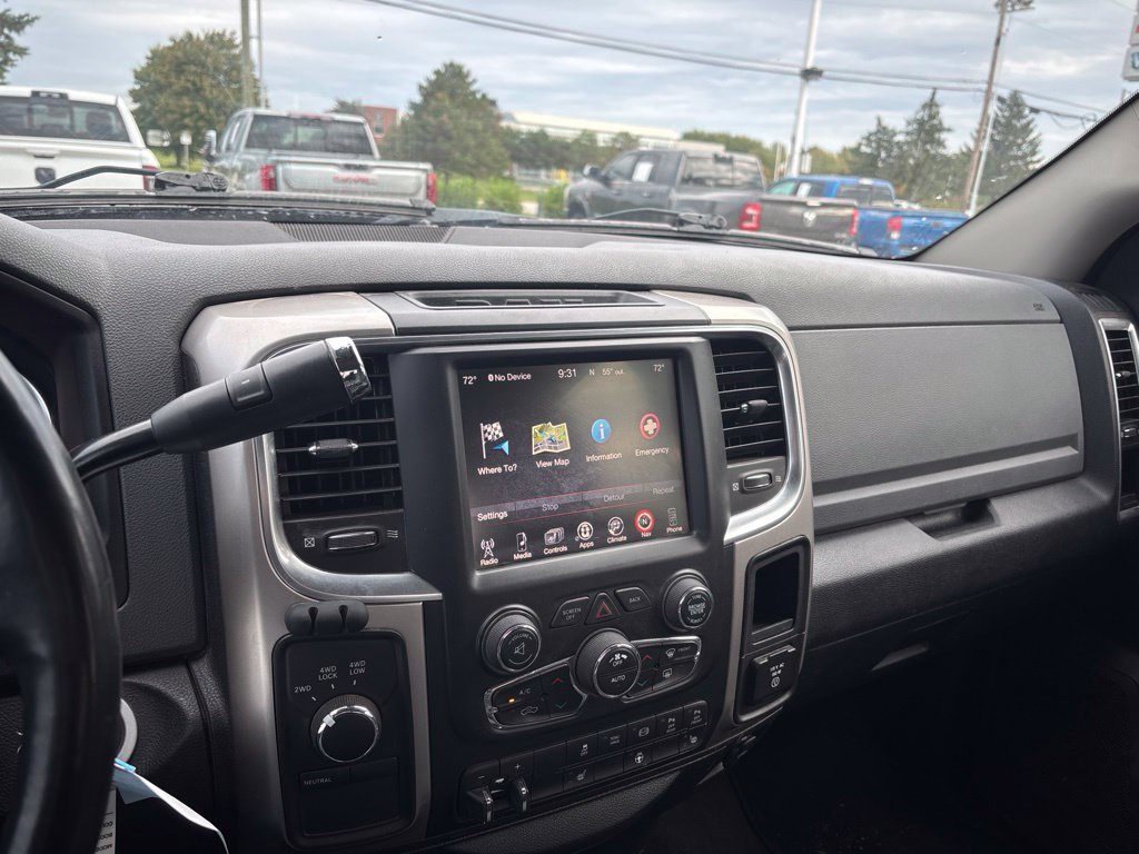 Used 2017 RAM 2500 Big Horn w/ Sport Appearance Group AWD/4WD image 10