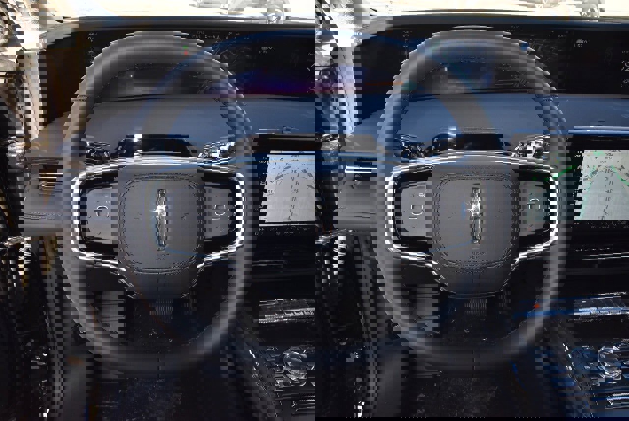 New 2026 Lincoln Nautilus Premier w/ Equipment Group 102A image 22