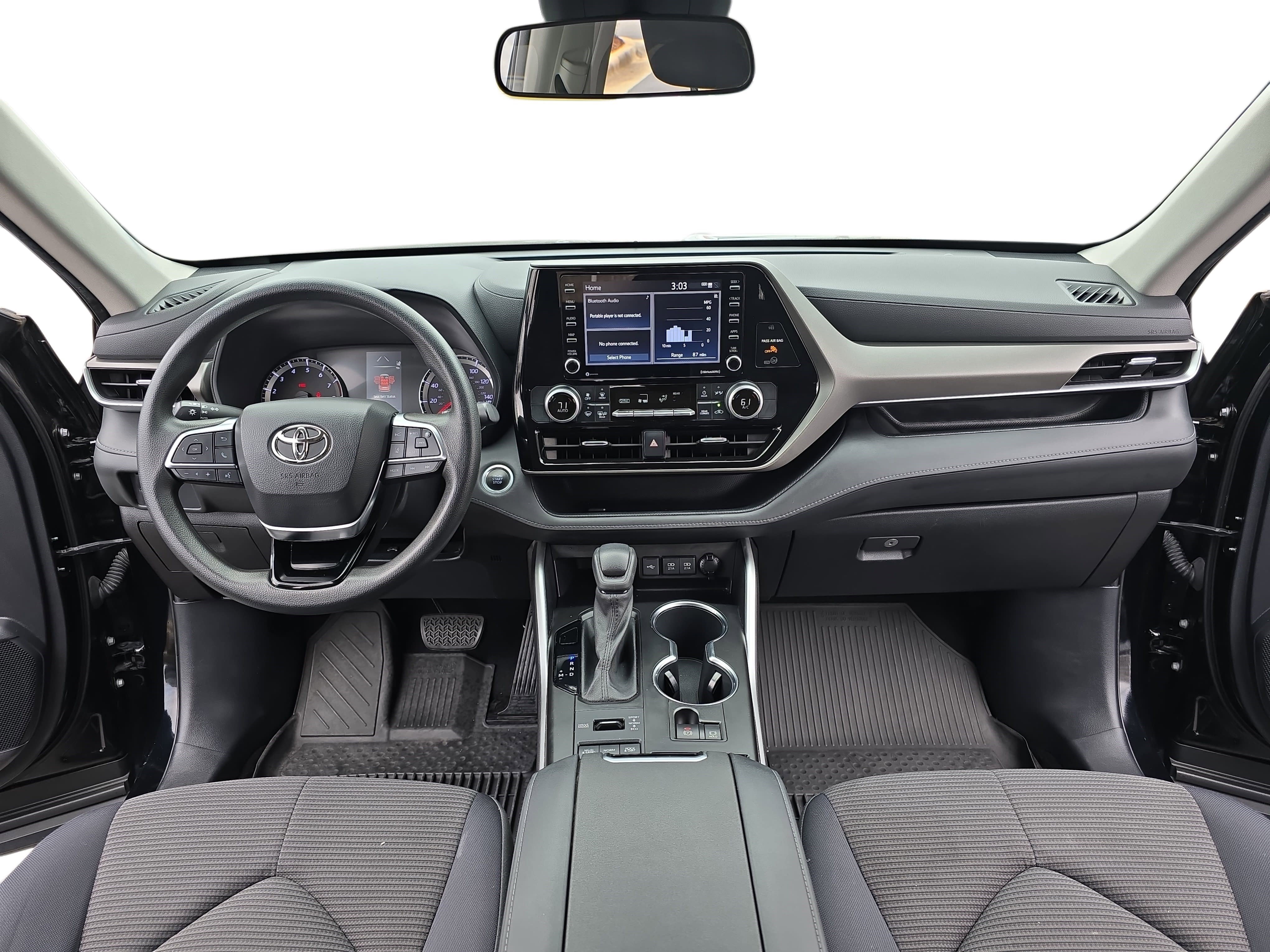 Used 2021 Toyota Highlander L image 9