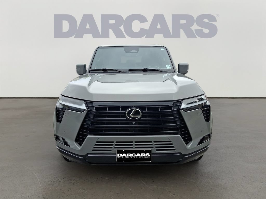 Used 2024 Lexus GX 550 w/ Accessory Package (2T) AWD/4WD image 2
