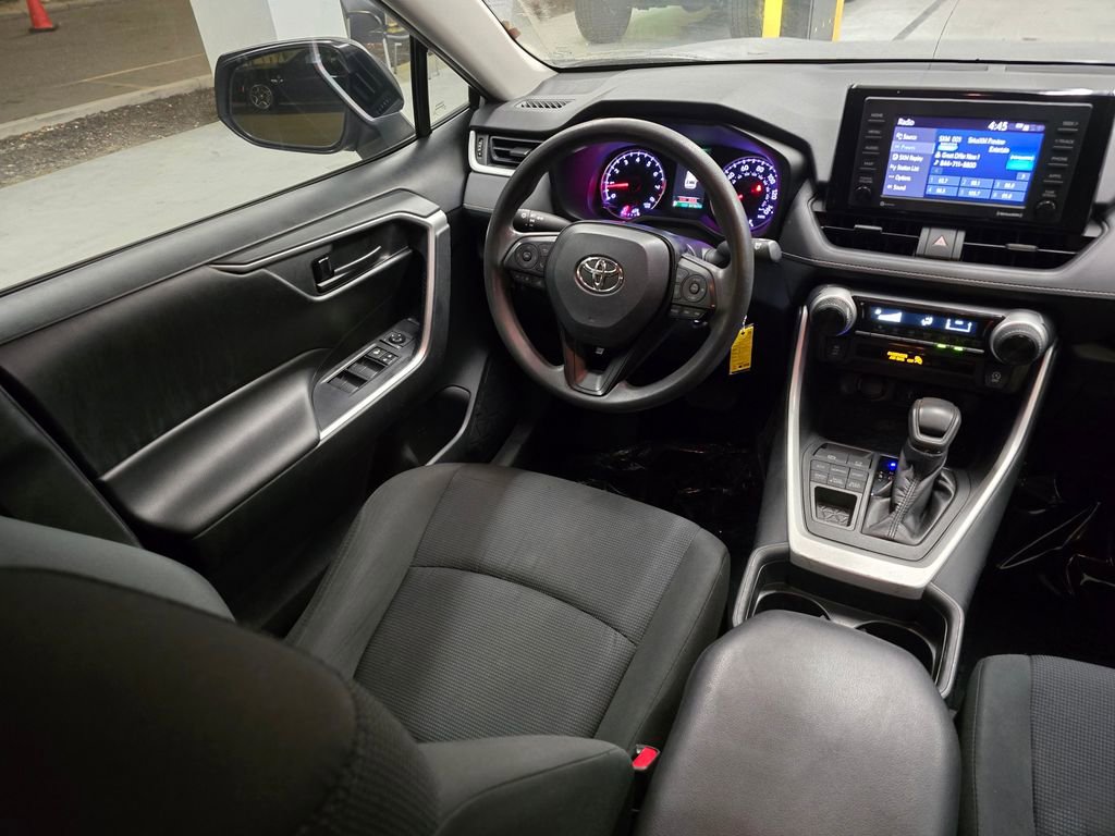 Used 2020 Toyota RAV4 LE w/ All Weather Liner Package image 33