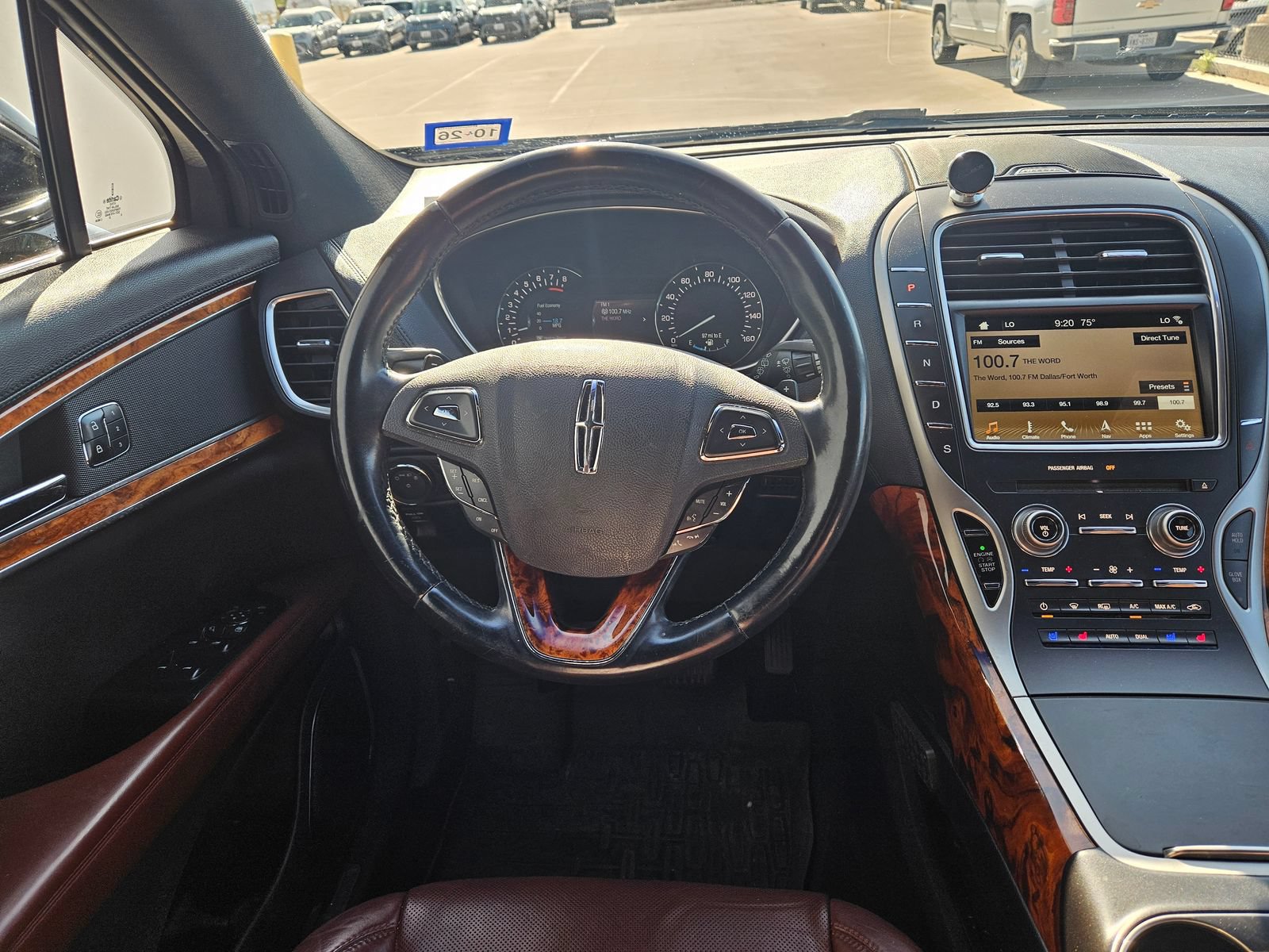 Used 2016 Lincoln MKX Reserve w/ Climate Package FWD image 6