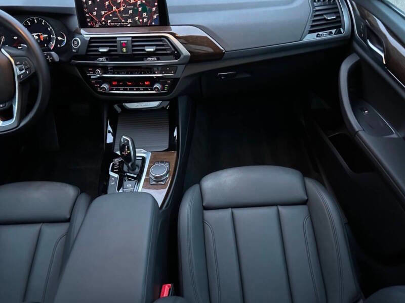 Used 2019 BMW X3 xDrive30i w/ Convenience Package AWD/4WD image 13