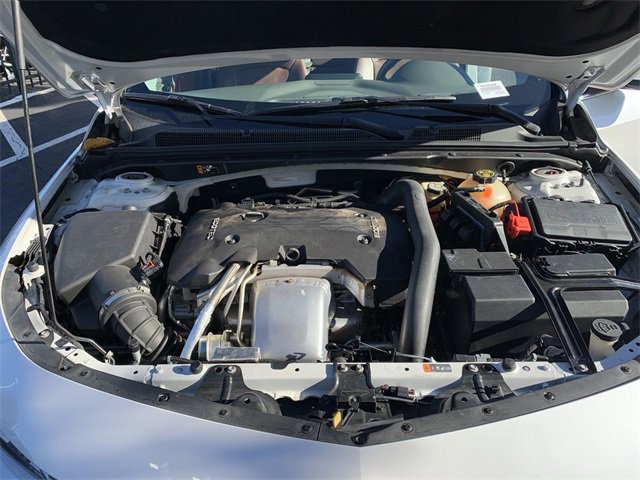 Used 2016 Chevrolet Malibu Premier w/ Driver Confidence Package image 16