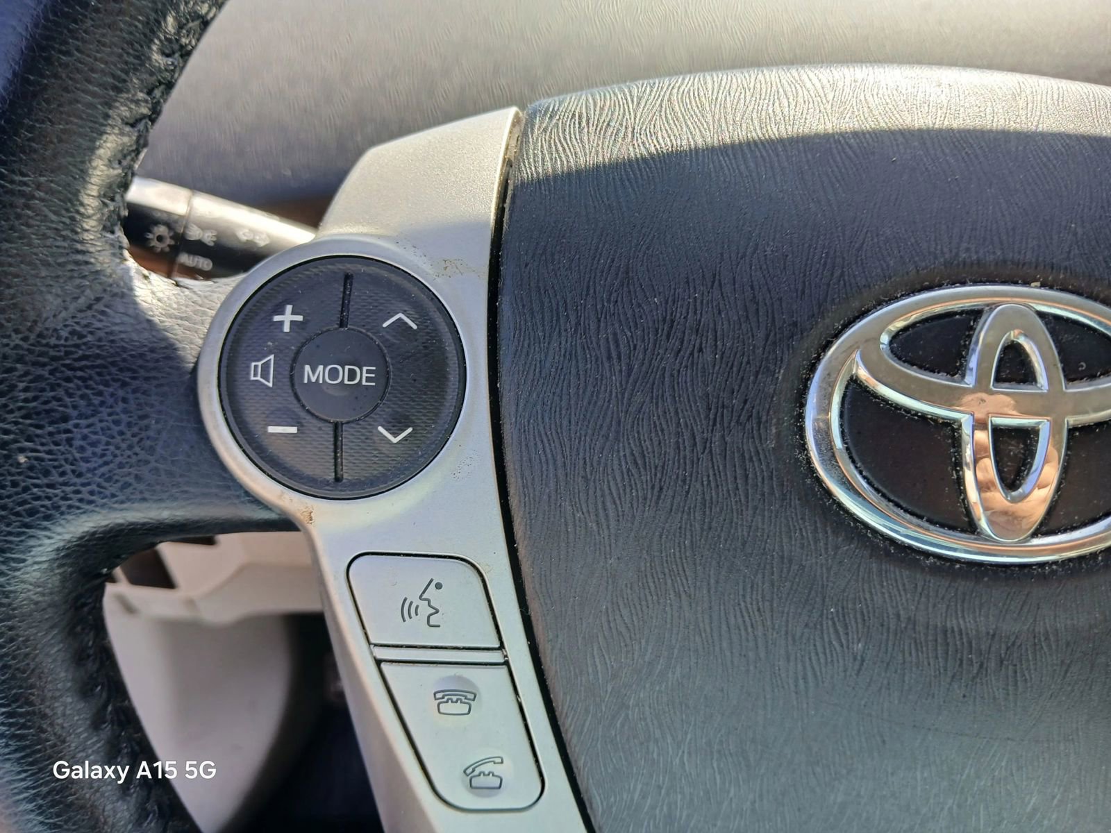 Used 2015 Toyota Prius Four image 29