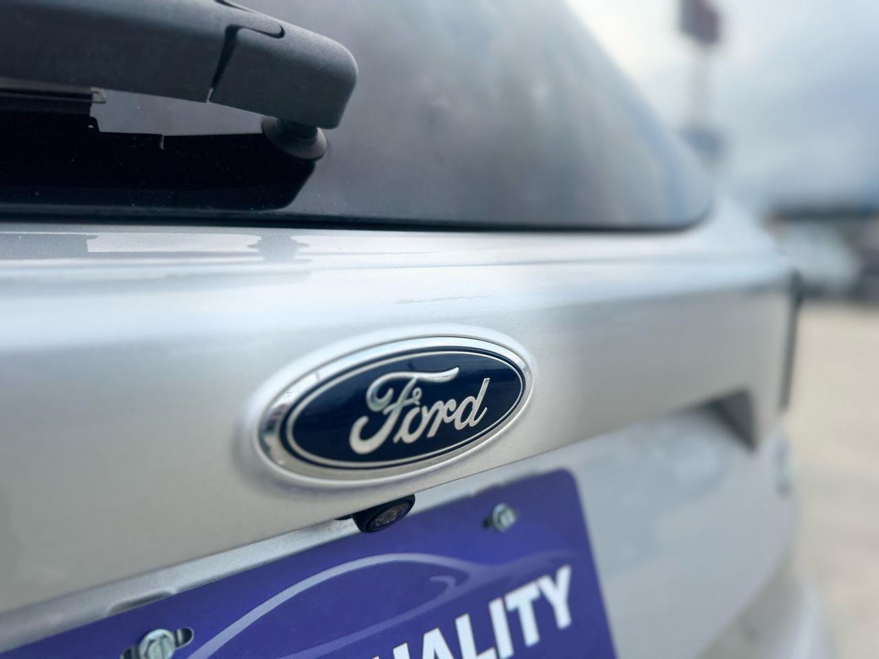 Used 2017 Ford Escape SE w/ Equipment Group 201A FWD image 26