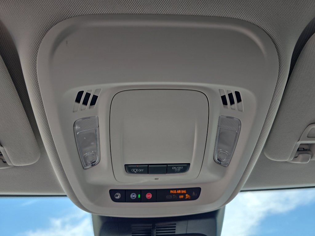 Certified 2025 Buick Envision Sport Touring AWD/4WD image 21