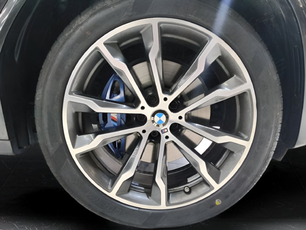 Used 2024 BMW X4 M40i AWD/4WD image 35