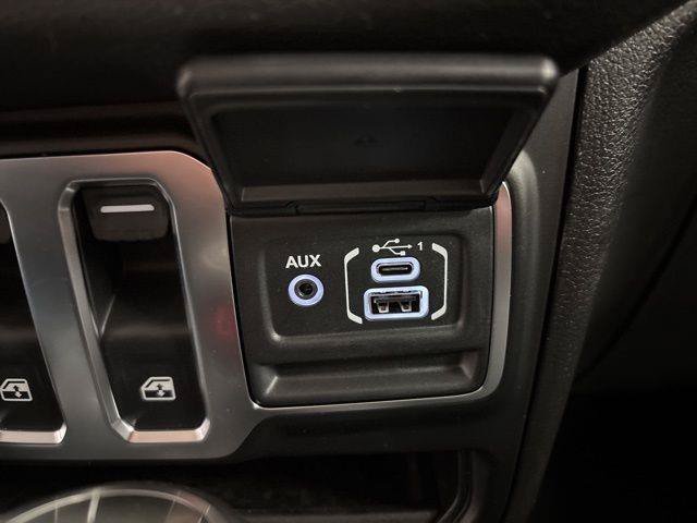 New 2026 Jeep Wrangler Sport AWD/4WD image 18
