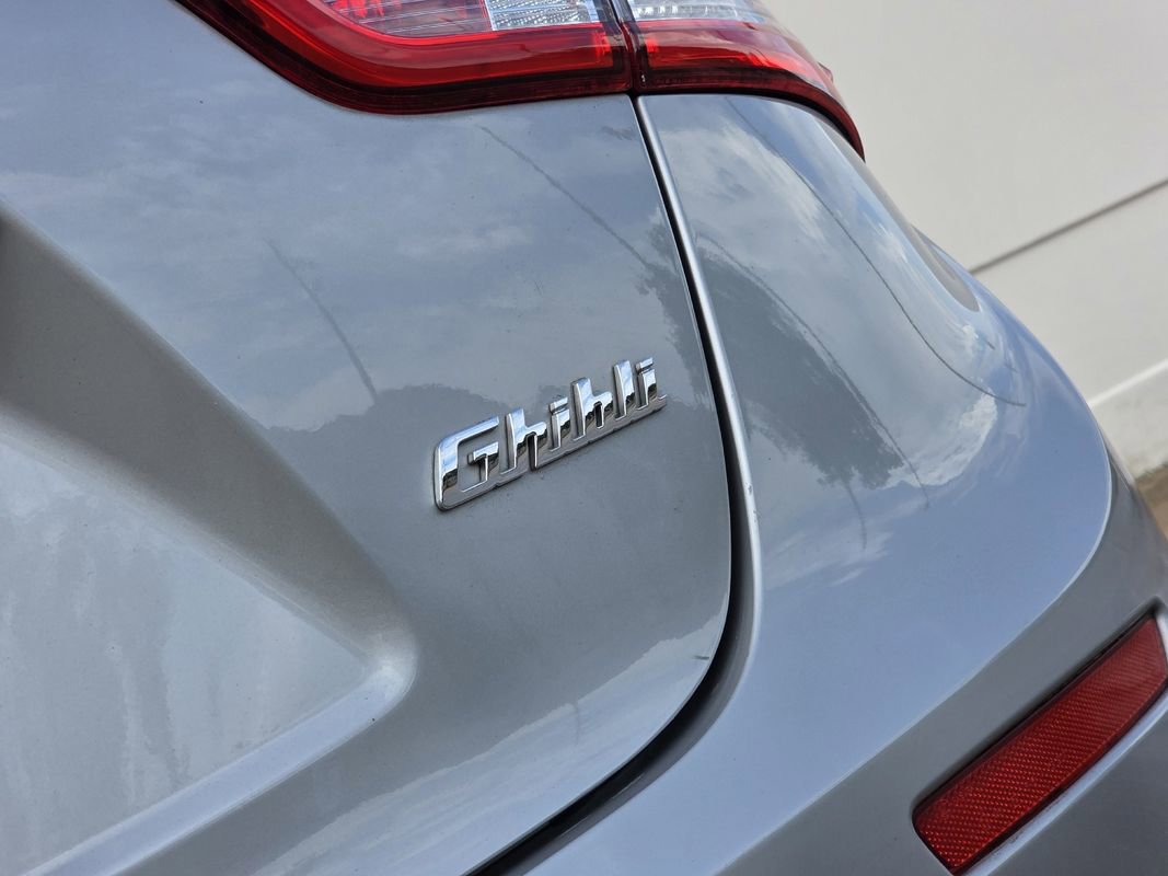 Used 2017 Maserati Ghibli RWD image 37