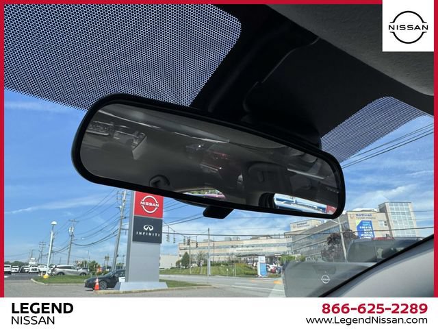 Used 2023 Nissan Versa SV FWD image 31