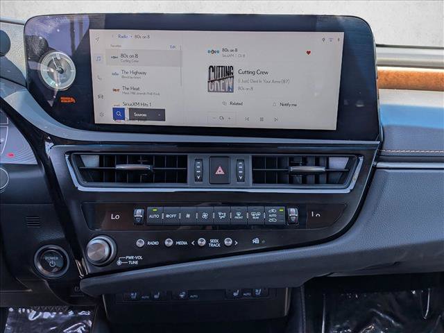 Used 2024 Lexus ES 300h w/ Premium Package FWD image 15