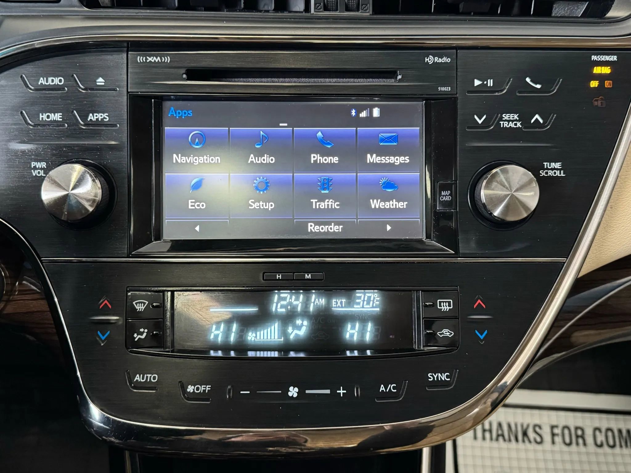 Used 2015 Toyota Avalon XLE image 15