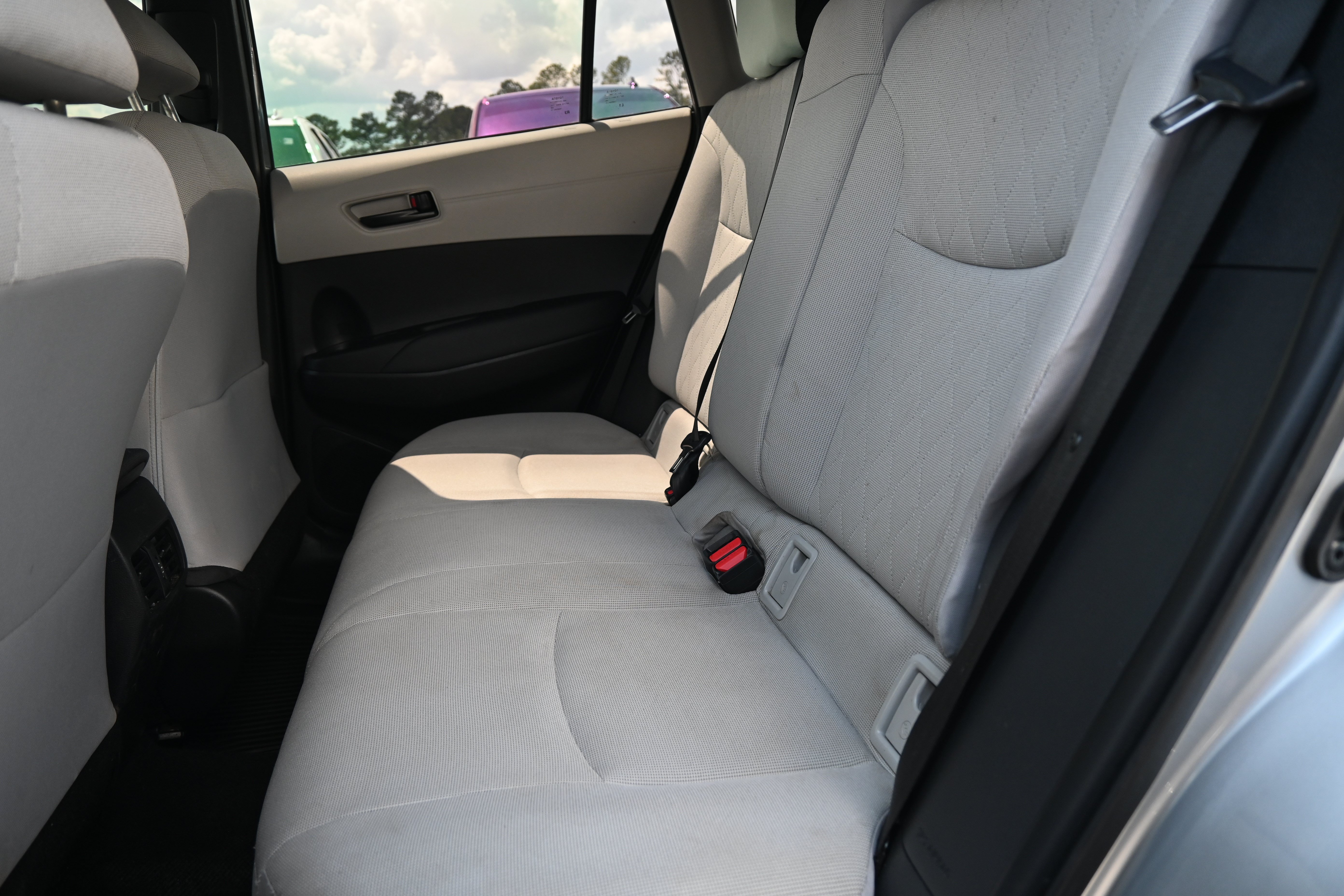 Used 2024 Toyota Corolla Cross L FWD image 30