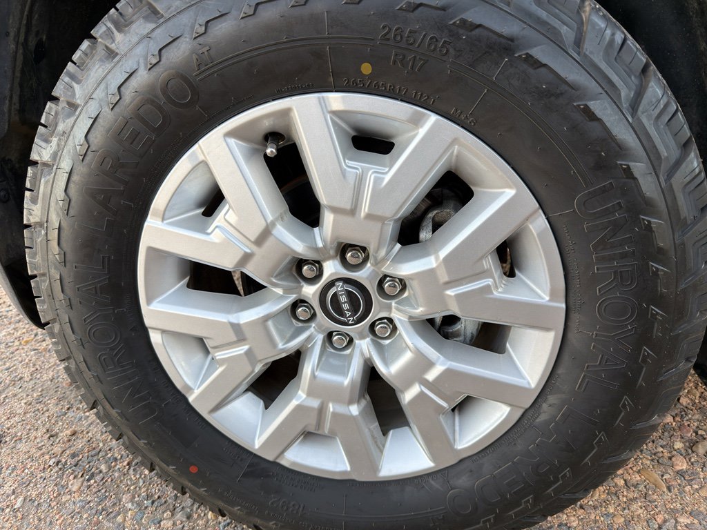 Used 2022 Nissan Frontier SV image 36