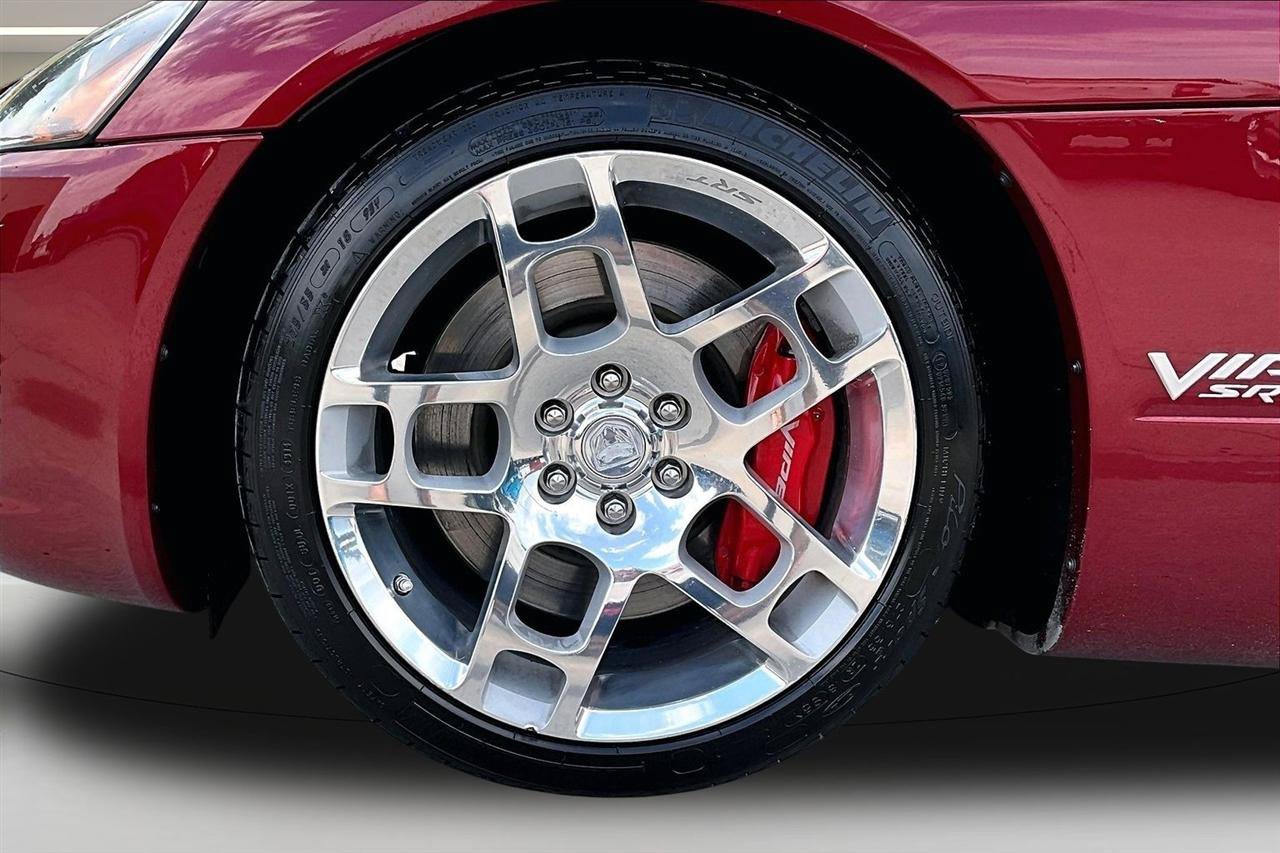 Used 2008 Dodge Viper SRT-10 RWD image 32