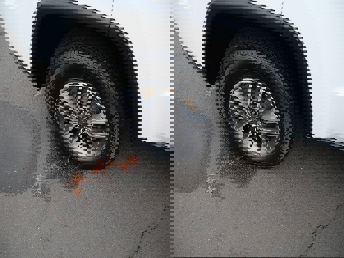 Used 2021 Jeep Grand Cherokee Limited w/ Trailer Tow Group IV image 33