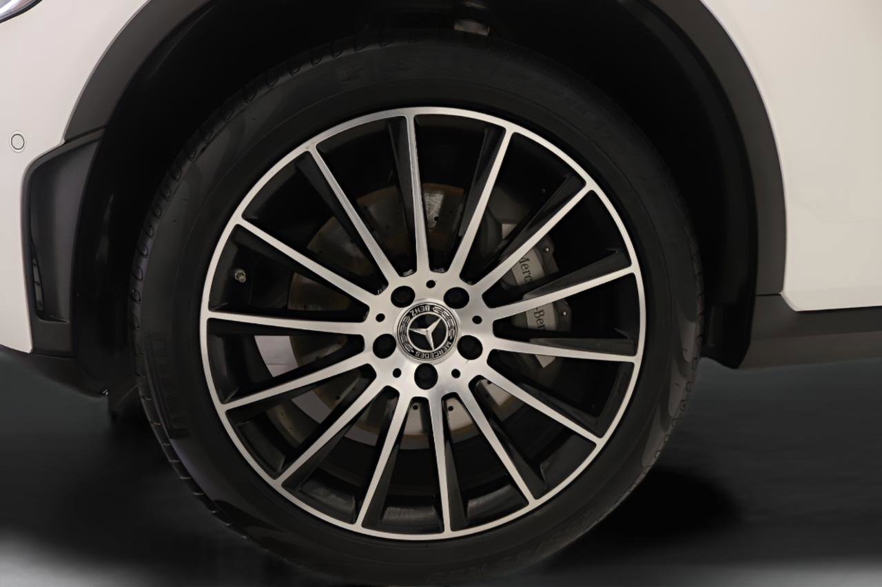 Certified 2022 Mercedes-Benz GLC 300 image 26