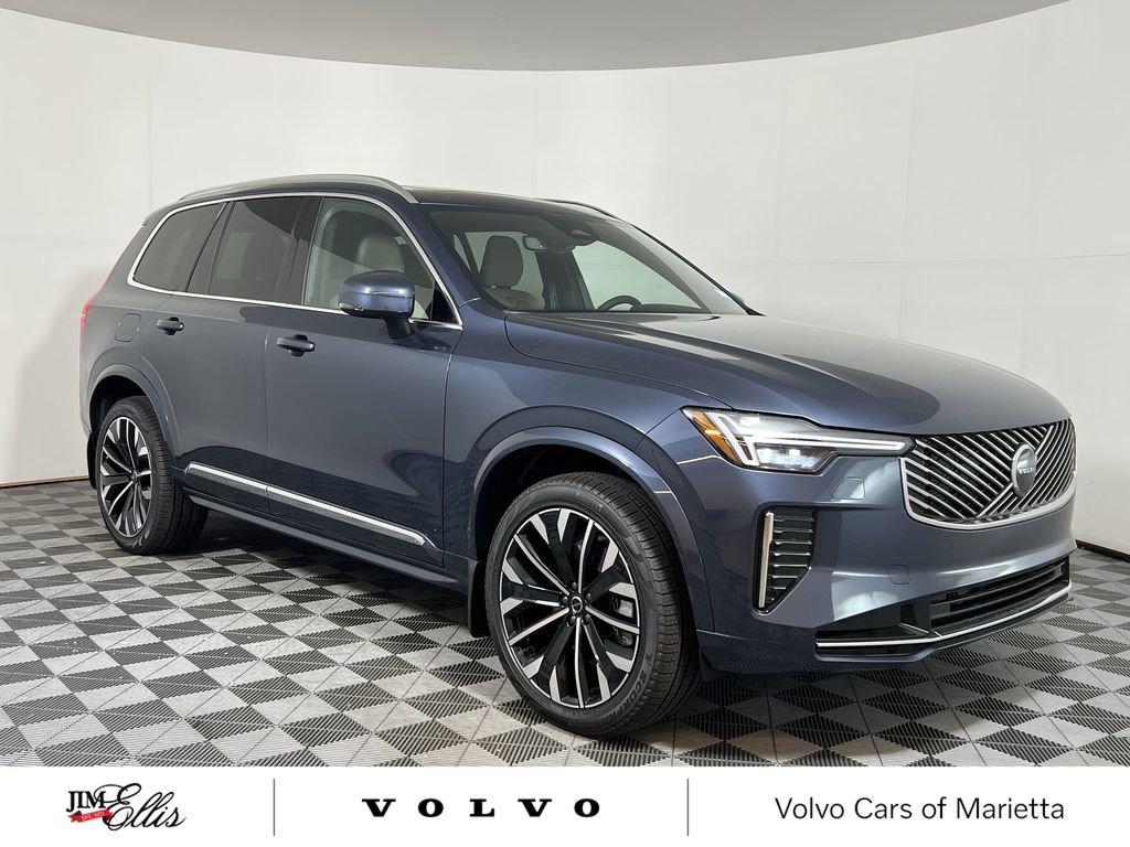 New 2026 Volvo XC90 B5 Core w/ Protection Package