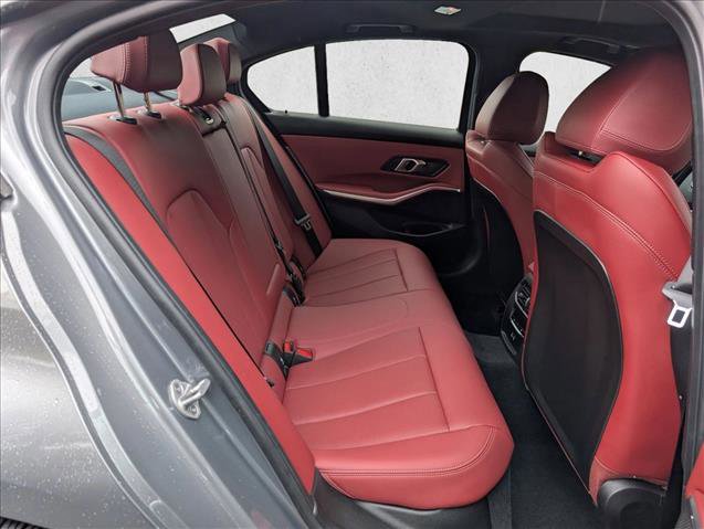 Used 2025 BMW 330i Sedan w/ Convenience Package RWD image 19