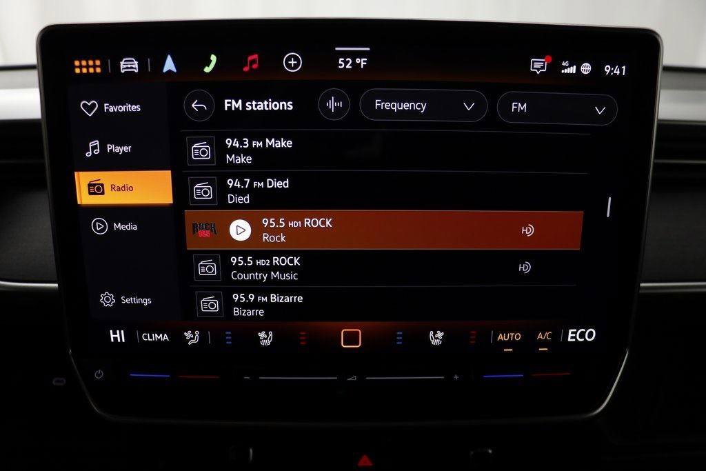 New 2025 Volkswagen ID. Buzz Pro S image 11