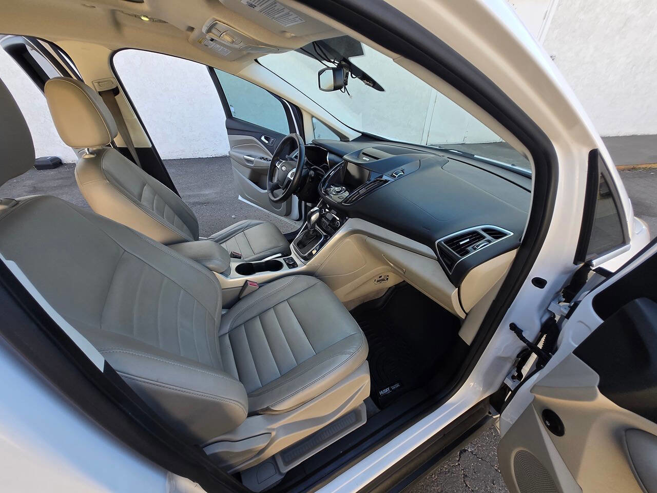 Used 2013 Ford C-MAX Energi SEL image 34