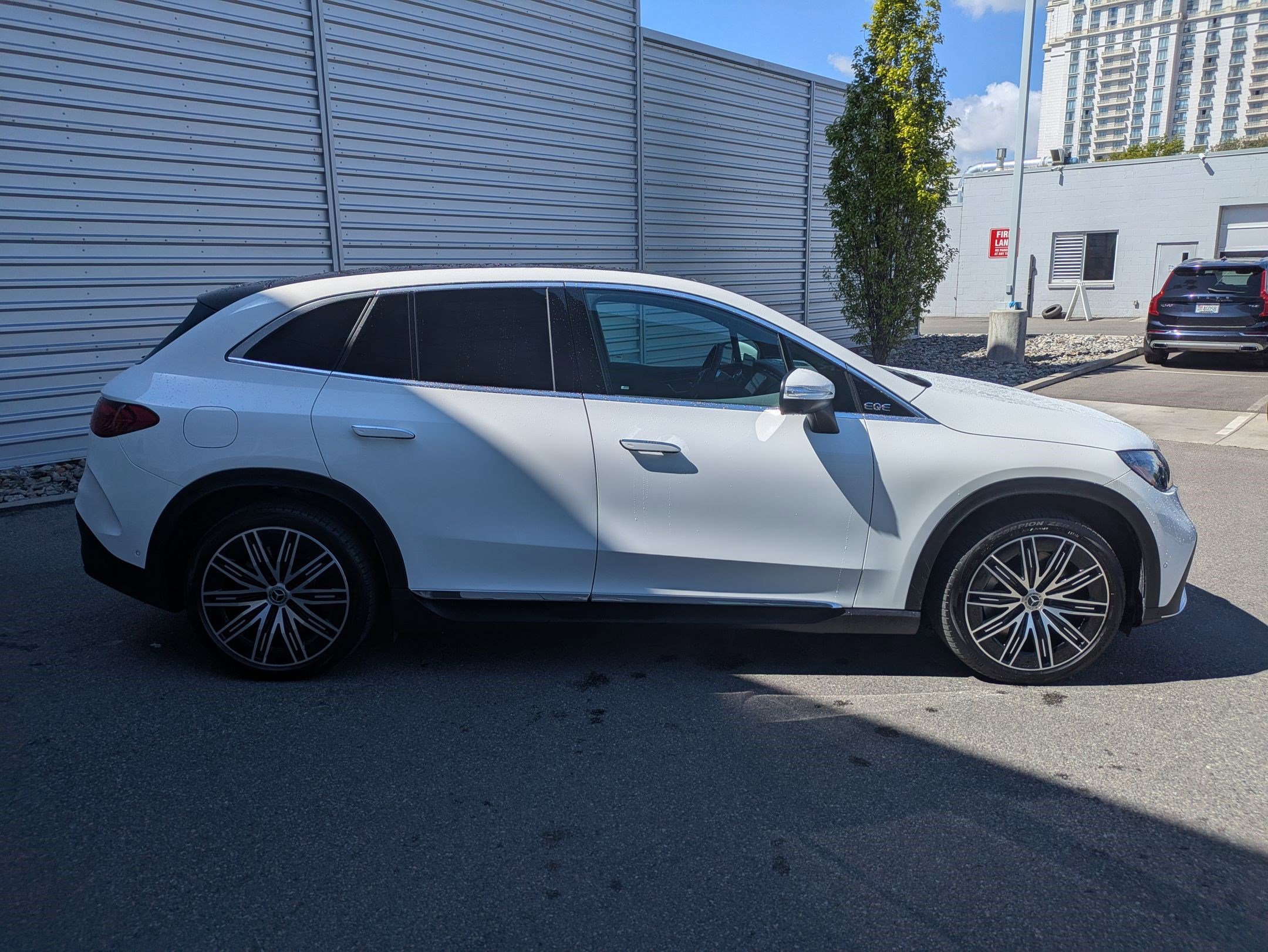 Used 2024 Mercedes-Benz EQE 350+ 4MATIC SUV image 2
