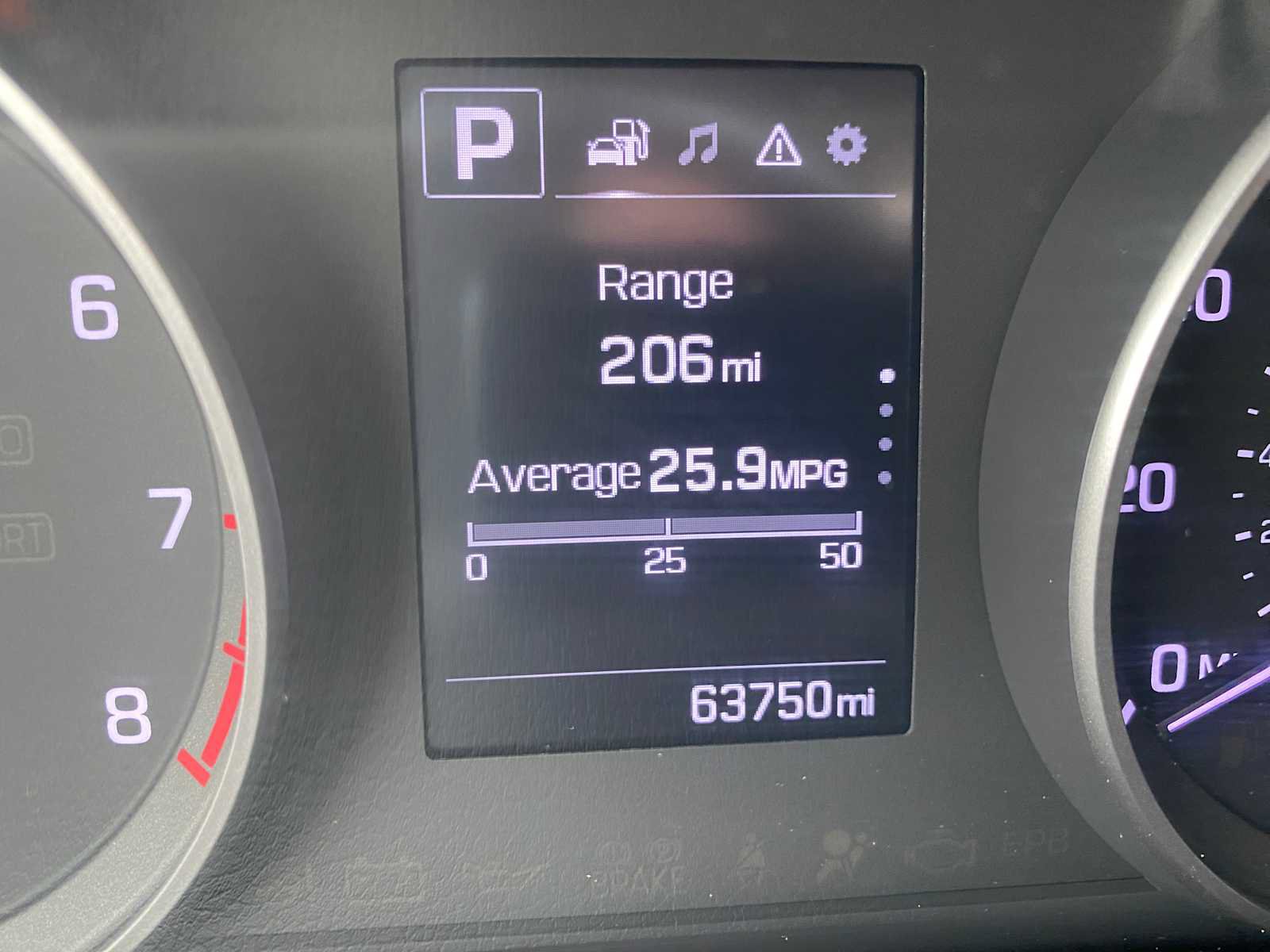 Used 2018 Hyundai Elantra Value Edition w/ Cargo Package FWD image 9
