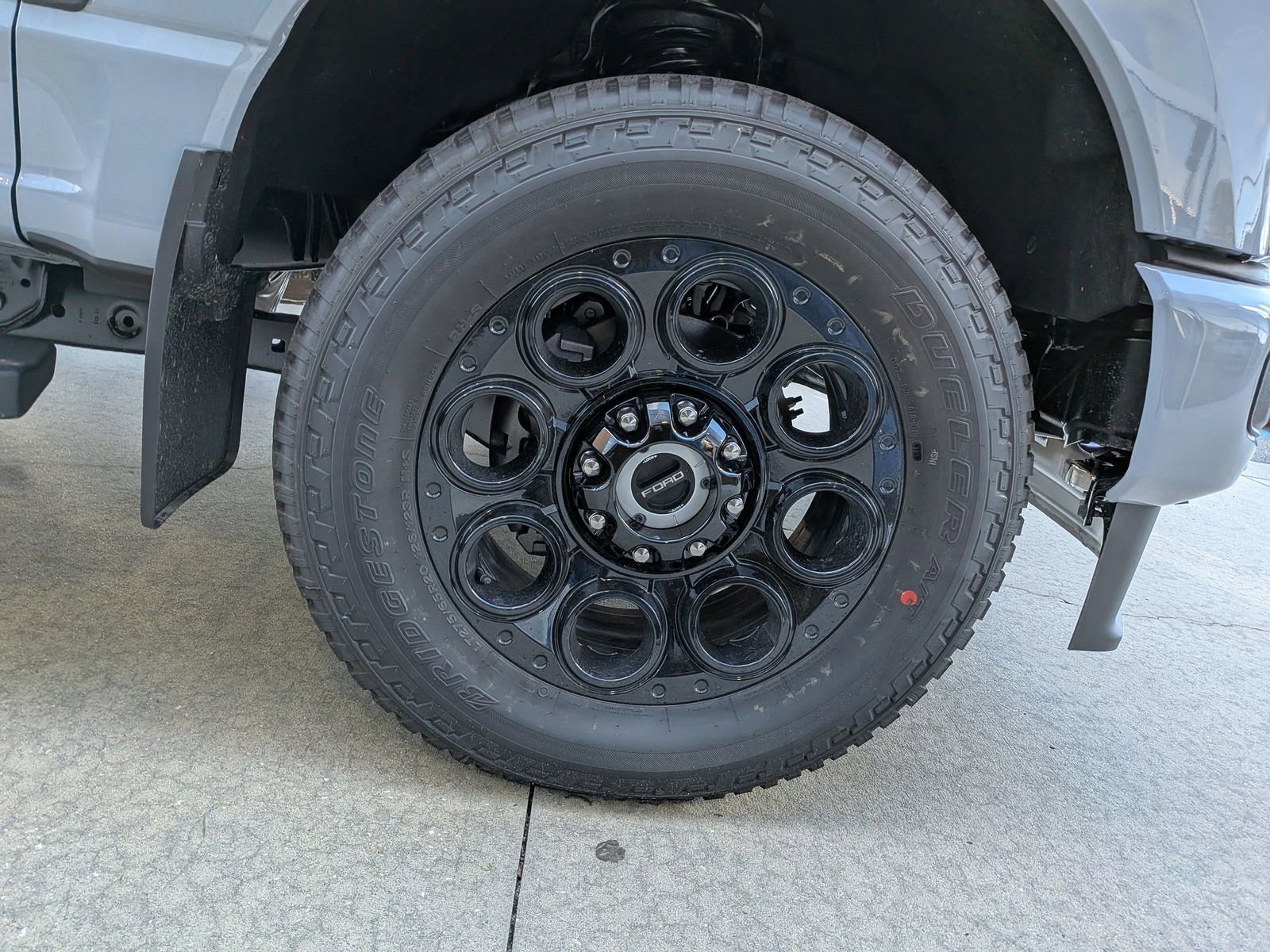 New 2026 Ford F350 Lariat w/ Black Appearance Package image 11