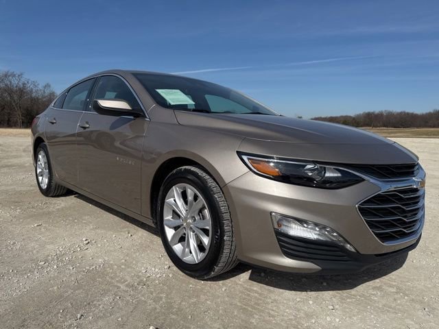 Used 2025 Chevrolet Malibu LT image 8