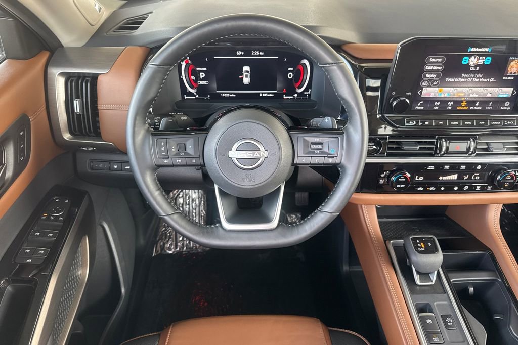 Used 2025 Nissan Pathfinder Platinum w/ Cargo Package AWD/4WD image 13