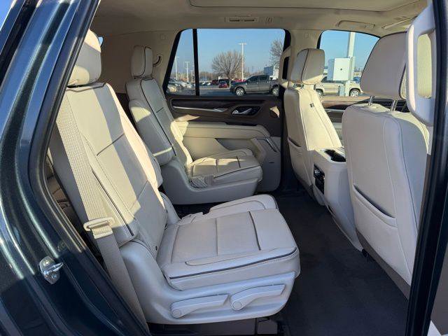 Used 2021 GMC Yukon Denali w/ Denali Premium Package RWD image 45