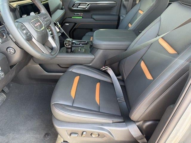 New 2026 GMC Sierra 1500 AT4 w/ Technology Package AWD/4WD image 10
