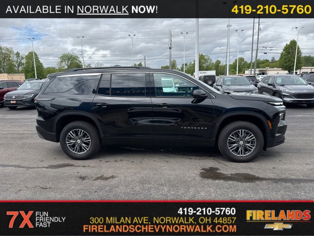 New 2025 Chevrolet Traverse LT w/ Driver Confidence Package image 4